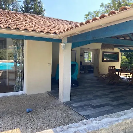 Superbe Studio Avec Piscine Proche Royan Entre Cognac Et Oleron