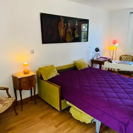 Superbe Studio Avec Piscine Proche Royan Entre Cognac Et Oleron